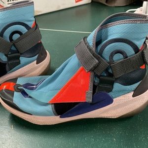 Nike super comfy shoes.